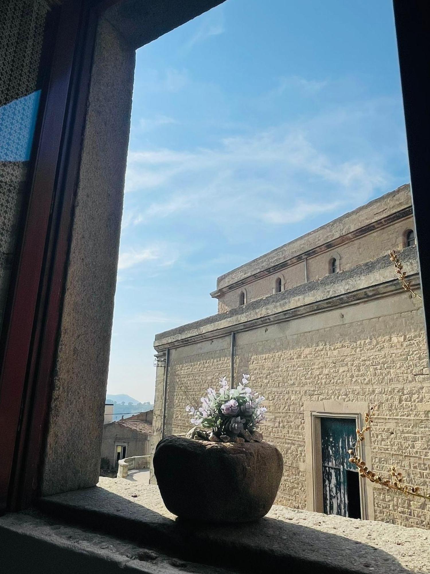 San Nicolo Holiday Home Montalbano Elicona Eksteriør billede