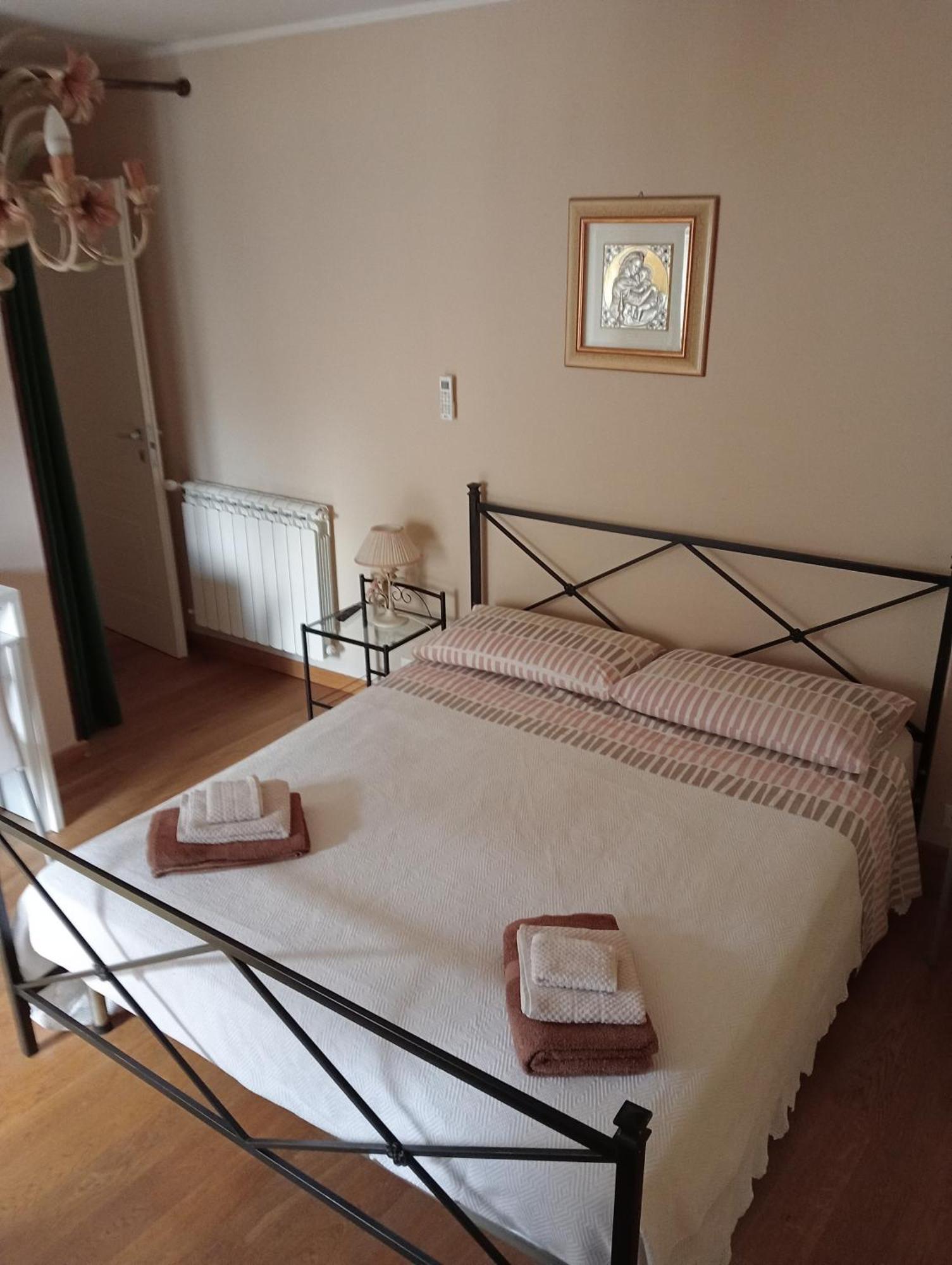 San Nicolo Holiday Home Montalbano Elicona Eksteriør billede